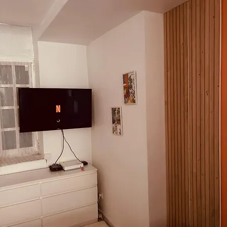 Apartman Cosy Proche Cite Centre Wifi